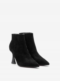 JEANNOT Stivaletto tacco 7 cm camoscio a punta Nero