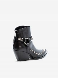 ELENA IACHI Camperos con borchie gambale basso Nero