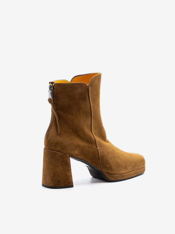 MARA BINI Stivaletto tc 60 camoscio con plateau Cuoio MARA BINI Stivaletto tc 60 camoscio con plateau Cuoio
