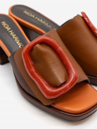 NOA HARMON Ciabatta tc 5 cm pelle + accessorio Cuoio