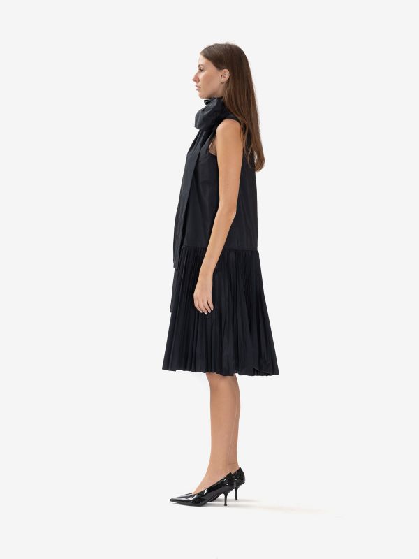 P.A.R.O.S.H. Abito midi smanicato taffetà con plissè Nero