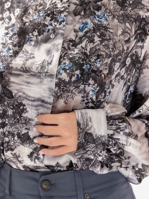 MOMONI' Camicia seta collo coreana fantasia fiori fondo grigio 