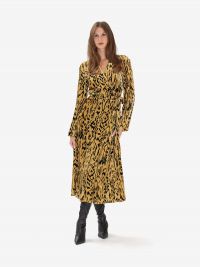 FORTE FORTE Abito incrociato velluto stampa animalier Miele