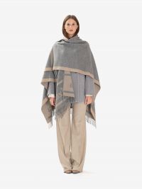 MAX MARA STUDIO Mantella con frange Grigio