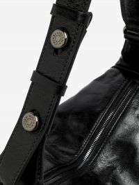 GIANNI CHIARINI Charlotte: mezzaluna pelle effetto stropicciato Nero