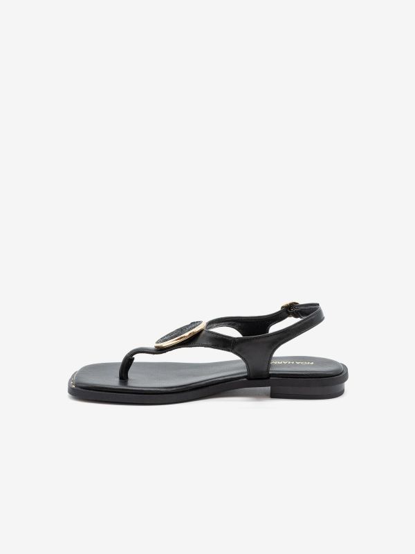 NOA HARMON Sandalo basso infradito con accessiorio Nero
