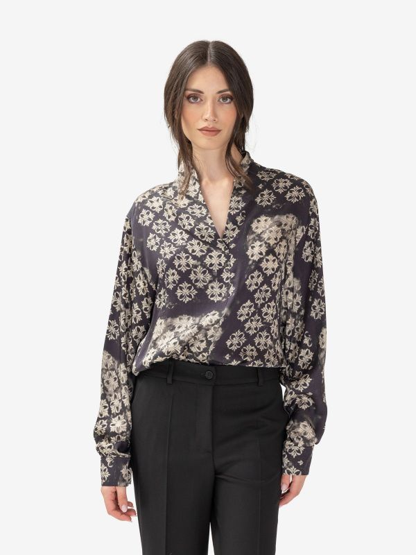 MOMONI' Blusa m/l seta scollo a v fondo nero con fiori bianchi 