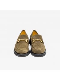 MARA BINI Mocassino camoscio verde fondo gomma con morsetto oro